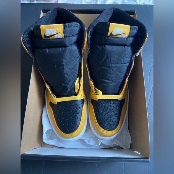 Air Jordan 1 Retro High OG 'Pollen' - Picture 3 of 5